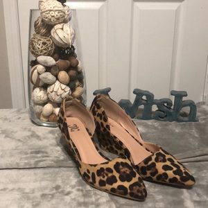 JC Leopard print pointed tip heels- worn once